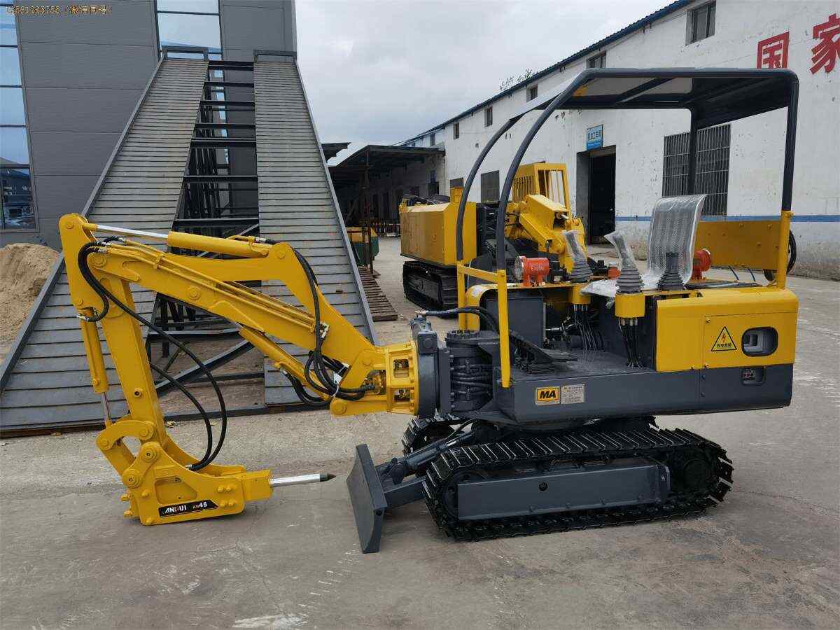 微型挖掘機(jī)