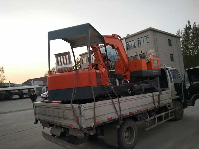 電動挖掘機(jī)_扒渣機(jī)包裝與運(yùn)輸